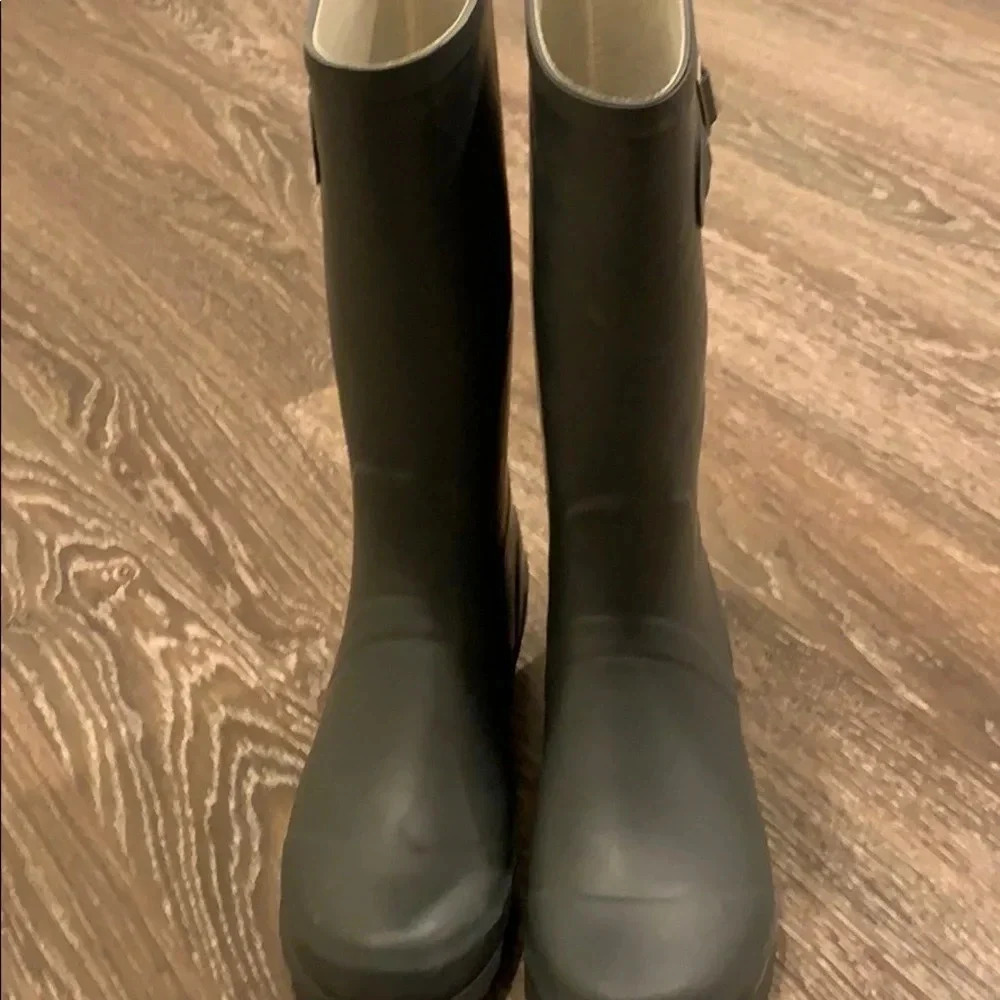 Norty Matte Green Hi Calf Rain Boots Size 11 New - Picture 3 of 8